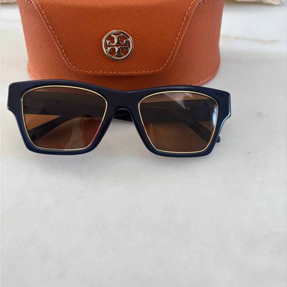 Tory Burch Outlined Sunglasses with Case